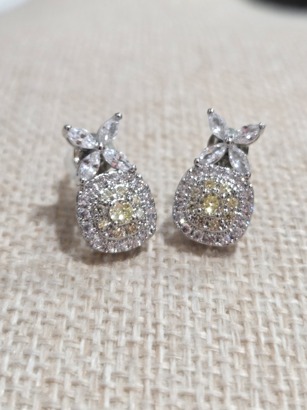Elegant Moissanite Yellow Center Pineapple Stud Earrings